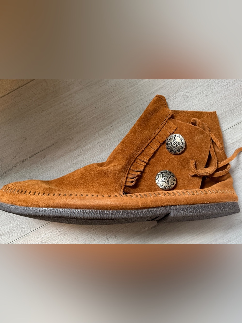 Minnetonka Men's Suede Moccasin Boot in Cognac Brown 13 New in Box